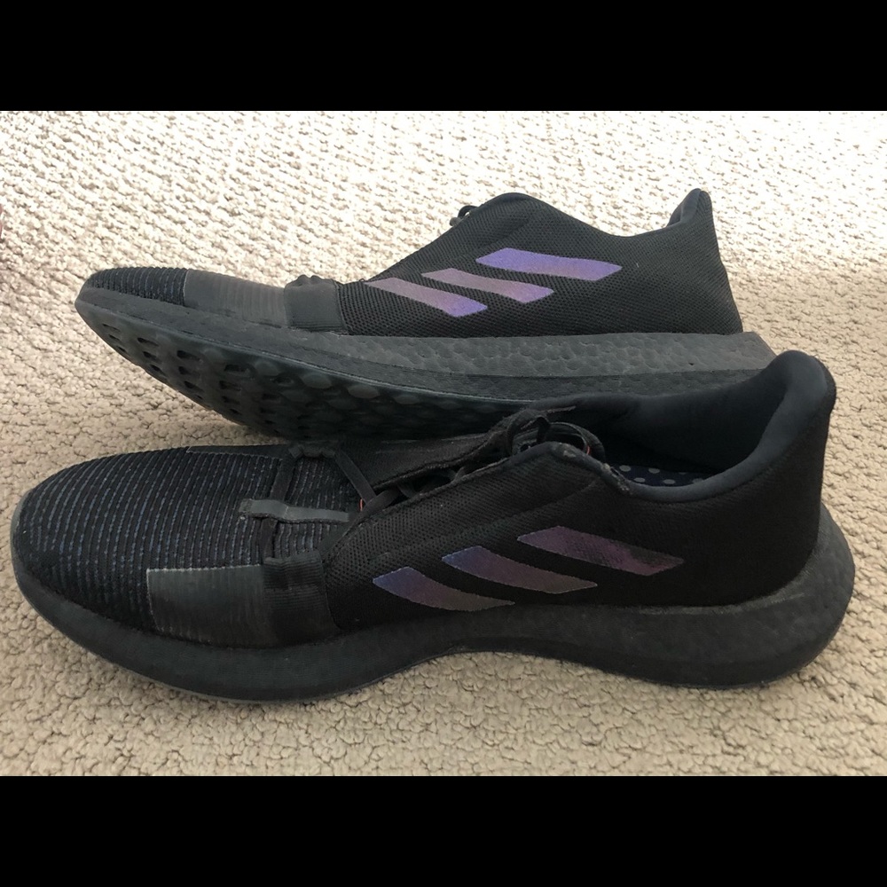 Used Men’s adidas running shoe sz 13